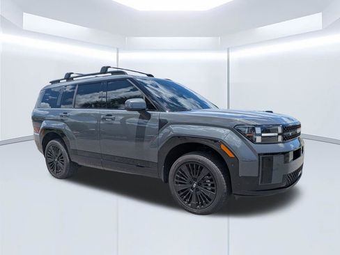 Used 2025 Hyundai Santa Fe Calligraphy FWD image 1