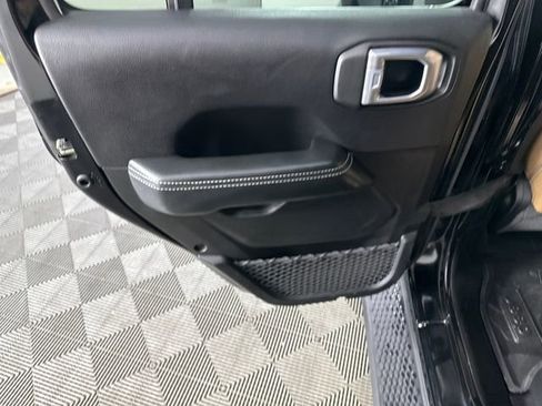 Used 2023 Jeep Wrangler Unlimited Sahara w/ Cold Weather Group AWD/4WD image 14