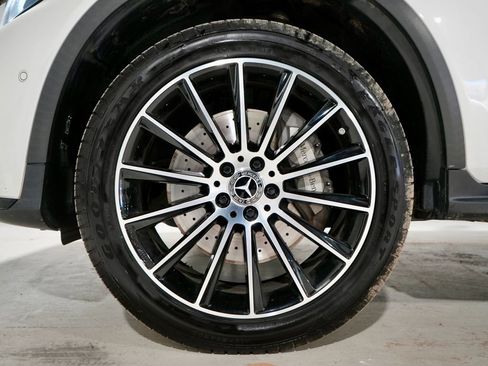 Used 2018 Mercedes-Benz GLC 300 4MATIC Coupe image 33