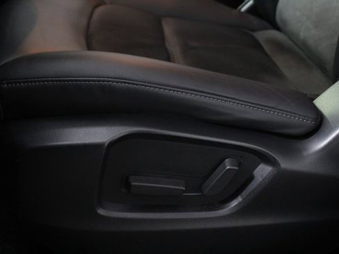 Used 2020 MAZDA CX-5 Touring image 14