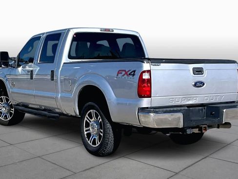 Used 2015 Ford F250 XLT w/ XLT Interior Package image 10