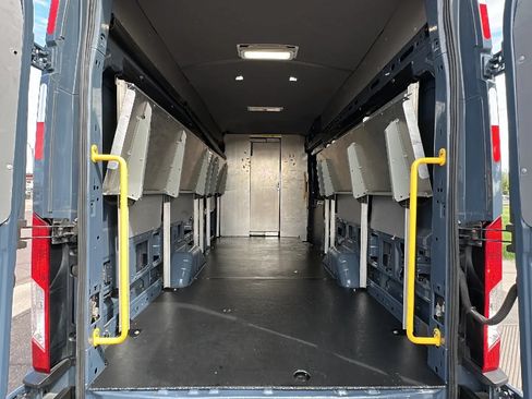 Used 2020 Ford Transit 250 148 High Roof Extended RWD image 5