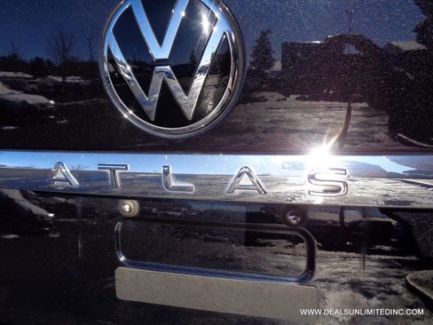 Used 2023 Volkswagen Atlas SE image 5