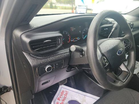 Used 2021 Ford Explorer 4WD Police Interceptor image 12