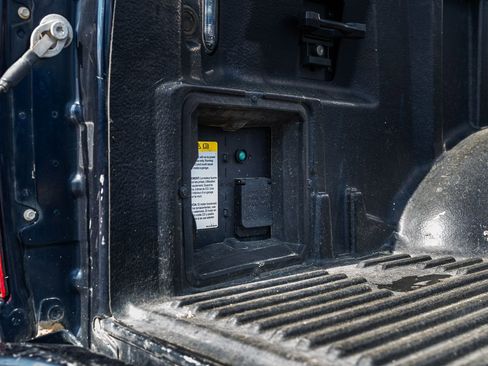 Used 2023 Ford F150 XLT w/ Equipment Group 302A High image 17