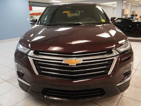 Used 2023 Chevrolet Traverse LT AWD/4WD image 14