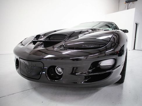 Used 2001 Pontiac Firebird Formula w/ Protection Group image 15