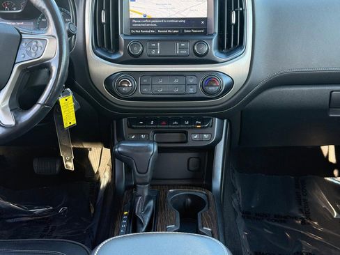 Used 2019 GMC Canyon Denali image 16