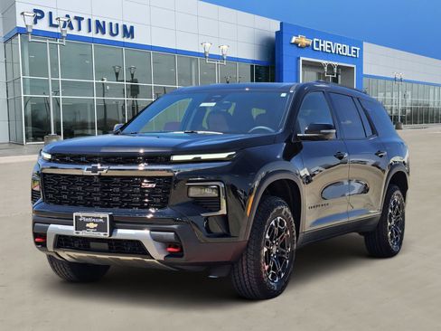 New 2027 Chevrolet Traverse Z71 w/ Driver Confidence Package AWD/4WD image 2