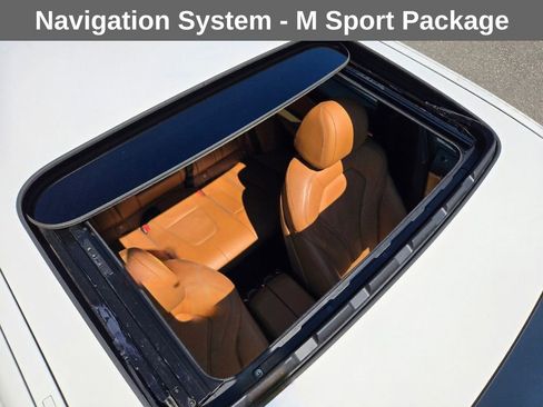 Used 2019 BMW 530e w/ M Sport Package image 11