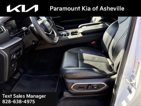 Used 2024 Jeep Wagoneer Series II image 17