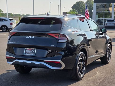 Used 2023 Kia Sportage SX AWD/4WD image 4