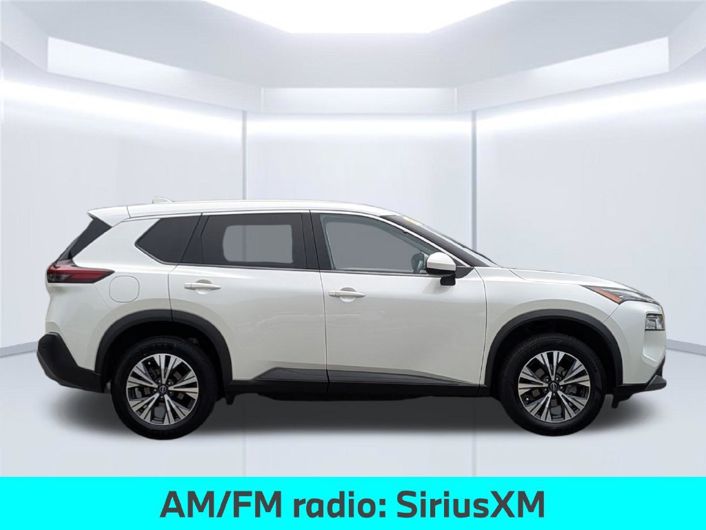 Used 2023 Nissan Rogue SV FWD image 9