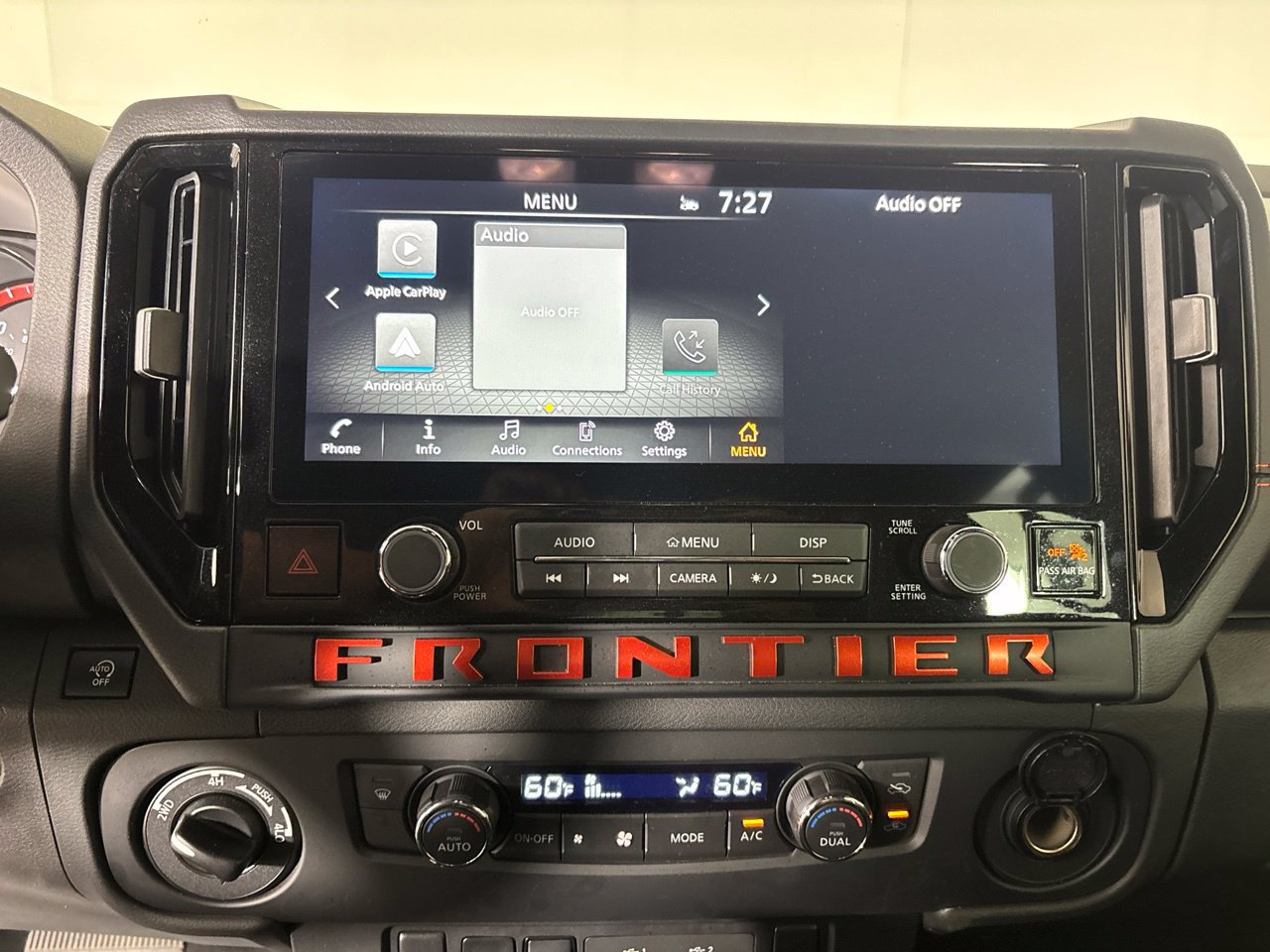 Used 2025 Nissan Frontier PRO-4X w/ Interior Protection Package AWD/4WD image 19