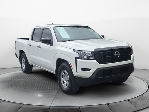Used 2024 Nissan Frontier S RWD image 7