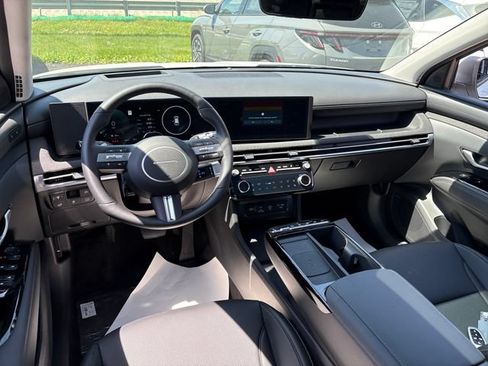 New 2026 Hyundai Tucson Limited AWD/4WD image 6