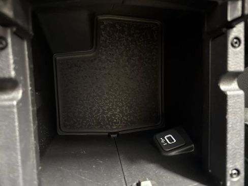 Used 2022 Jeep Gladiator Sport image 29