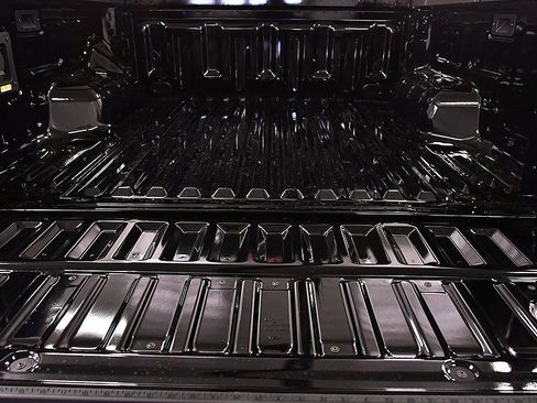 New 2025 Ford Ranger XLT w/ Equipment Group 301A High image 13