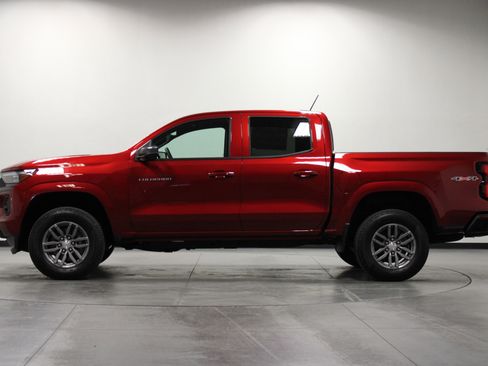 New 2025 Chevrolet Colorado LT w/ LT Convenience Package image 7