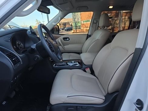 Certified 2023 Nissan Armada SL w/ Captain's Chairs Package image 14