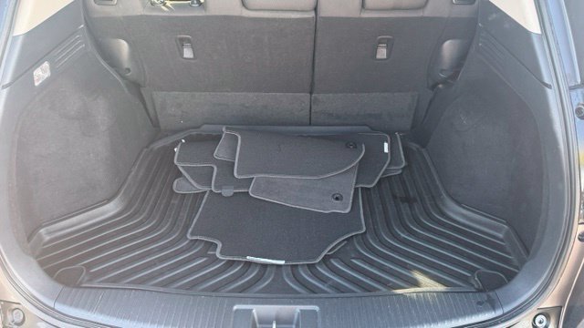 Used 2022 Honda HR-V EX image 11