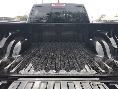 New 2026 RAM 1500 Laramie AWD/4WD image 7