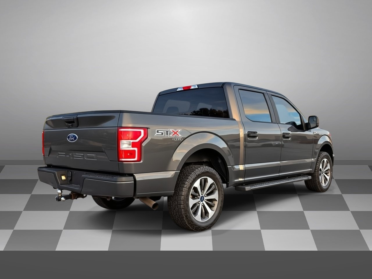 Used 2019 Ford F150 XL w/ Equipment Group 101A Mid AWD/4WD image 6