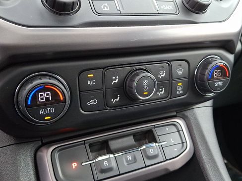 Used 2021 GMC Acadia AT4 w/ Trailering Package image 17