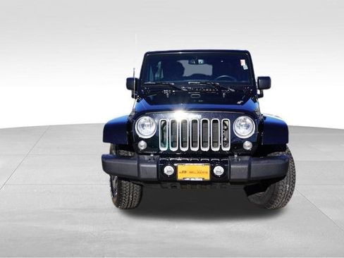 Certified 2016 Jeep Wrangler Unlimited Sahara image 12