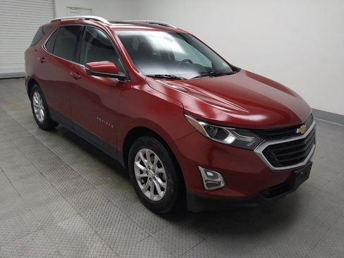 Used 2018 Chevrolet Equinox LT w/ Sun & Infotainment Package FWD image 11
