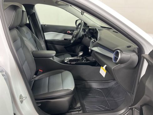 New 2026 Chevrolet Trax LT image 6