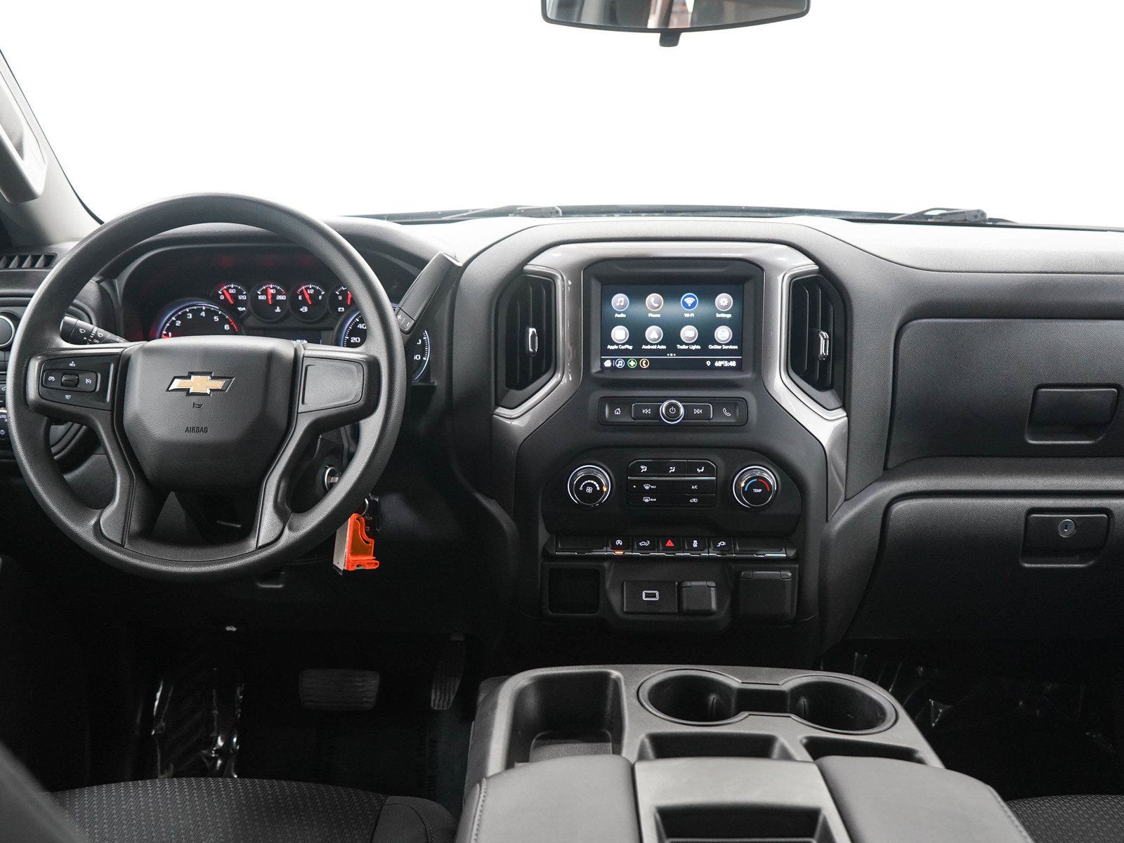 Used 2020 Chevrolet Silverado 1500 Custom w/ Custom Value Package AWD/4WD image 16