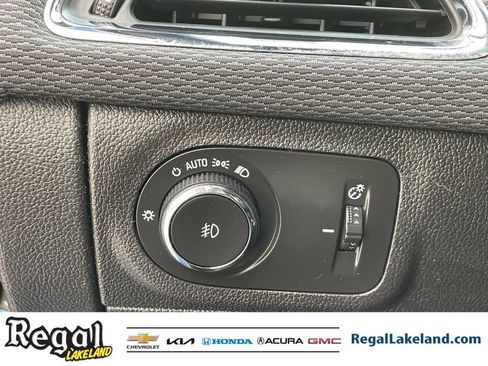 Used 2016 Chevrolet Cruze LT w/ Convenience Package image 24