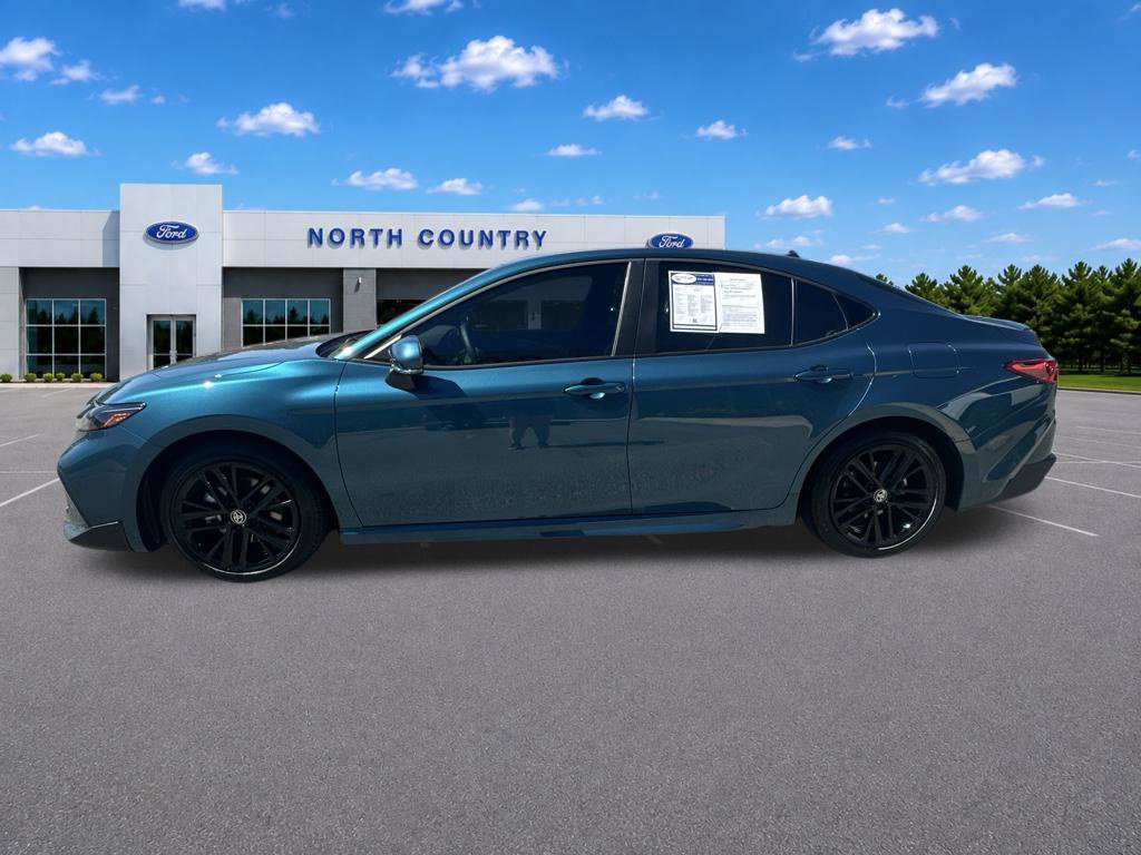 Used 2026 Toyota Camry SE FWD image 6