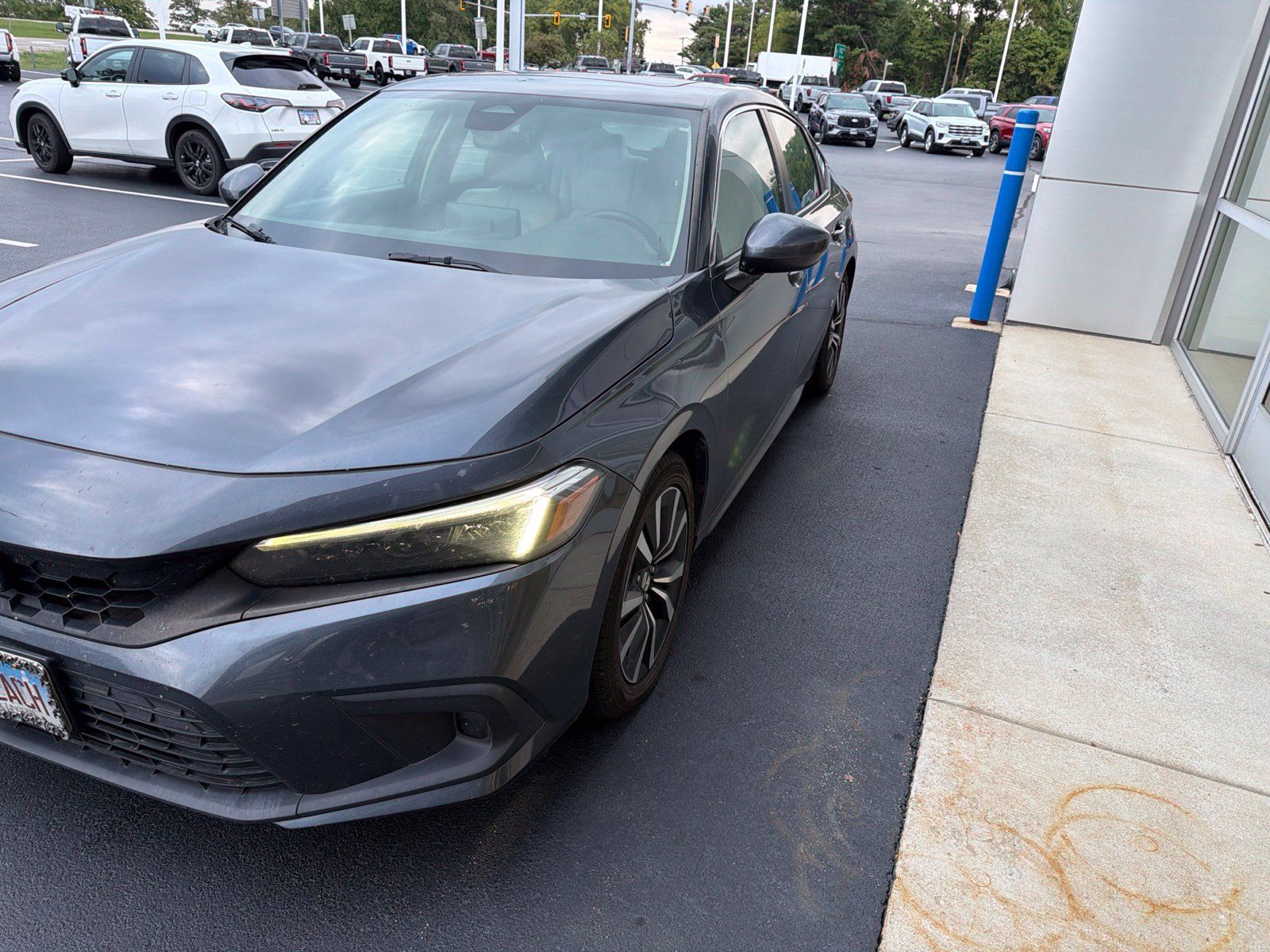 Used 2022 Honda Civic EX-L image 1