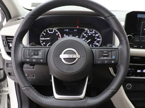 Used 2023 Nissan Rogue SL w/ SL Premium Package AWD/4WD image 17