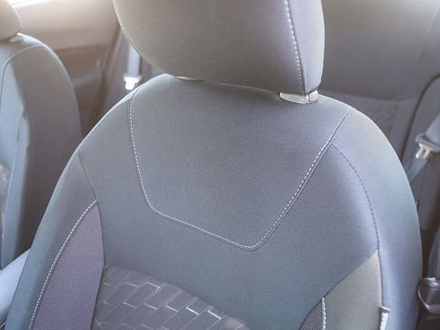 Certified 2024 Nissan Kicks SV image 24