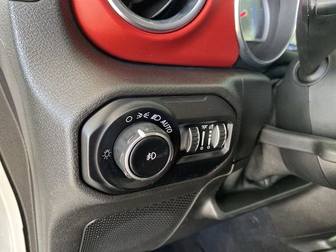 Used 2020 Jeep Wrangler Unlimited Rubicon image 10