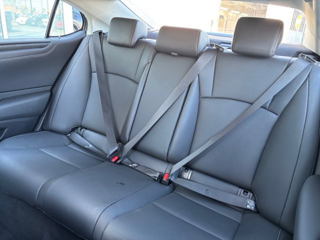 Used 2024 Lexus ES 350 w/ Premium Package FWD image 25