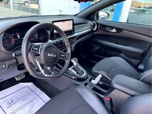 Used 2023 Kia Forte GT-Line w/ GT-Line Technology Package FWD image 12