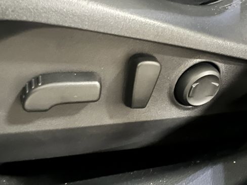 Certified 2023 Subaru Outback Premium image 11