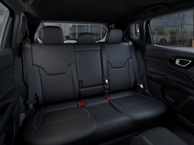 Used 2026 Jeep Compass Limited AWD/4WD image 15
