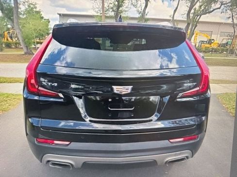 Used 2021 Cadillac XT4 Premium Luxury w/ Driver Awareness Package image 7