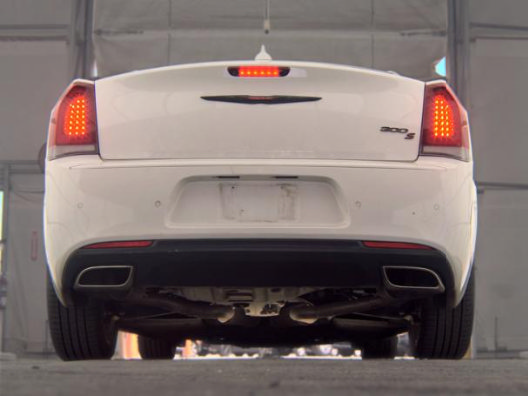 Used 2023 Chrysler 300 S RWD image 7