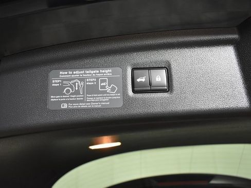 Certified 2023 INFINITI QX50 Luxe image 31