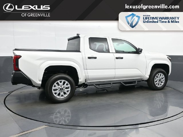 Used 2025 Toyota Tacoma SR AWD/4WD image 9