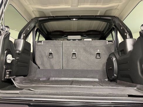 Certified 2023 Jeep Wrangler Unlimited AWD/4WD image 27