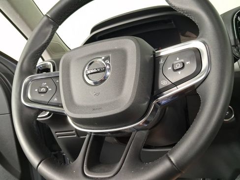 Certified 2023 Volvo XC40 B5 Core w/ Convenience Package AWD/4WD image 30