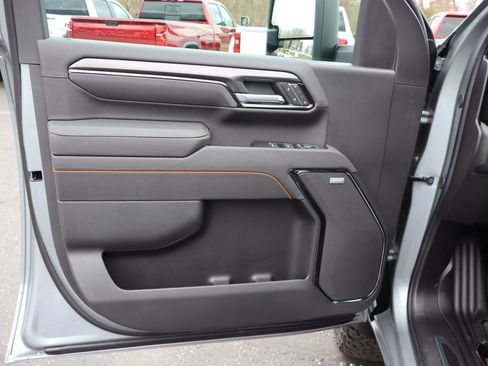 Used 2026 GMC Sierra 3500 AT4 w/ AT4 Premium Plus Package image 27