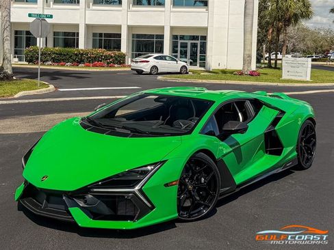 Used 2024 Lamborghini Revuelto AWD/4WD image 10